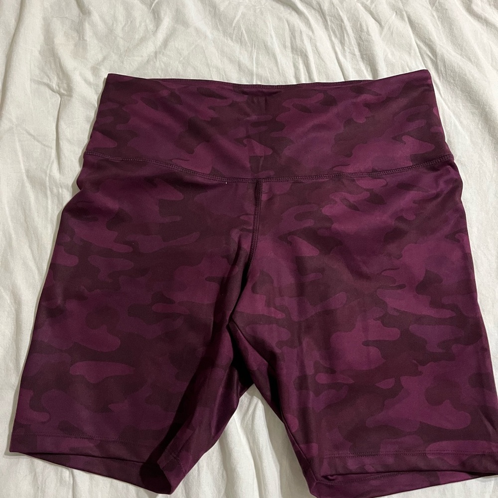 Burgundy camo bike shorts. Danskin brand rarely worn!